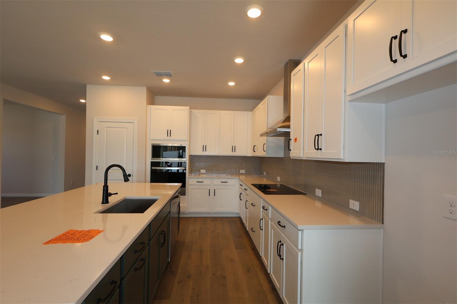 EASTLYN - Residential