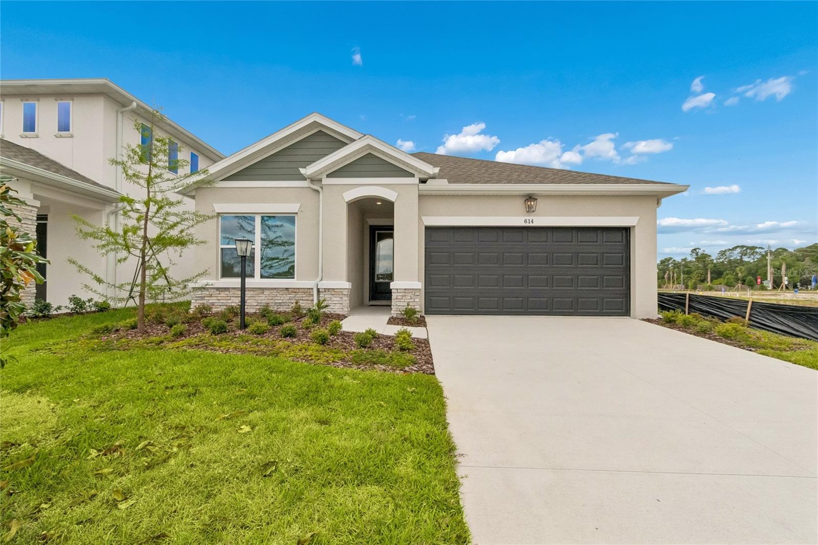 EASTLYN - Residential
