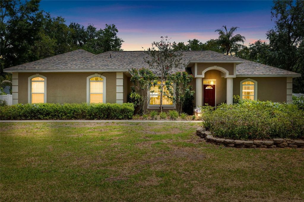 Photo of 12436 Oak Street, San Antonio, FL 33576 (MLS # TB8392220)