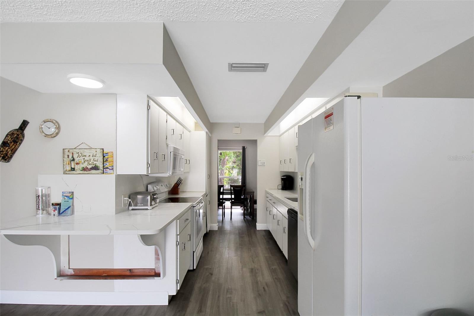 WHITFIELD COUNTRY CLUB HEIGHTS UN 5 - Residential Lease