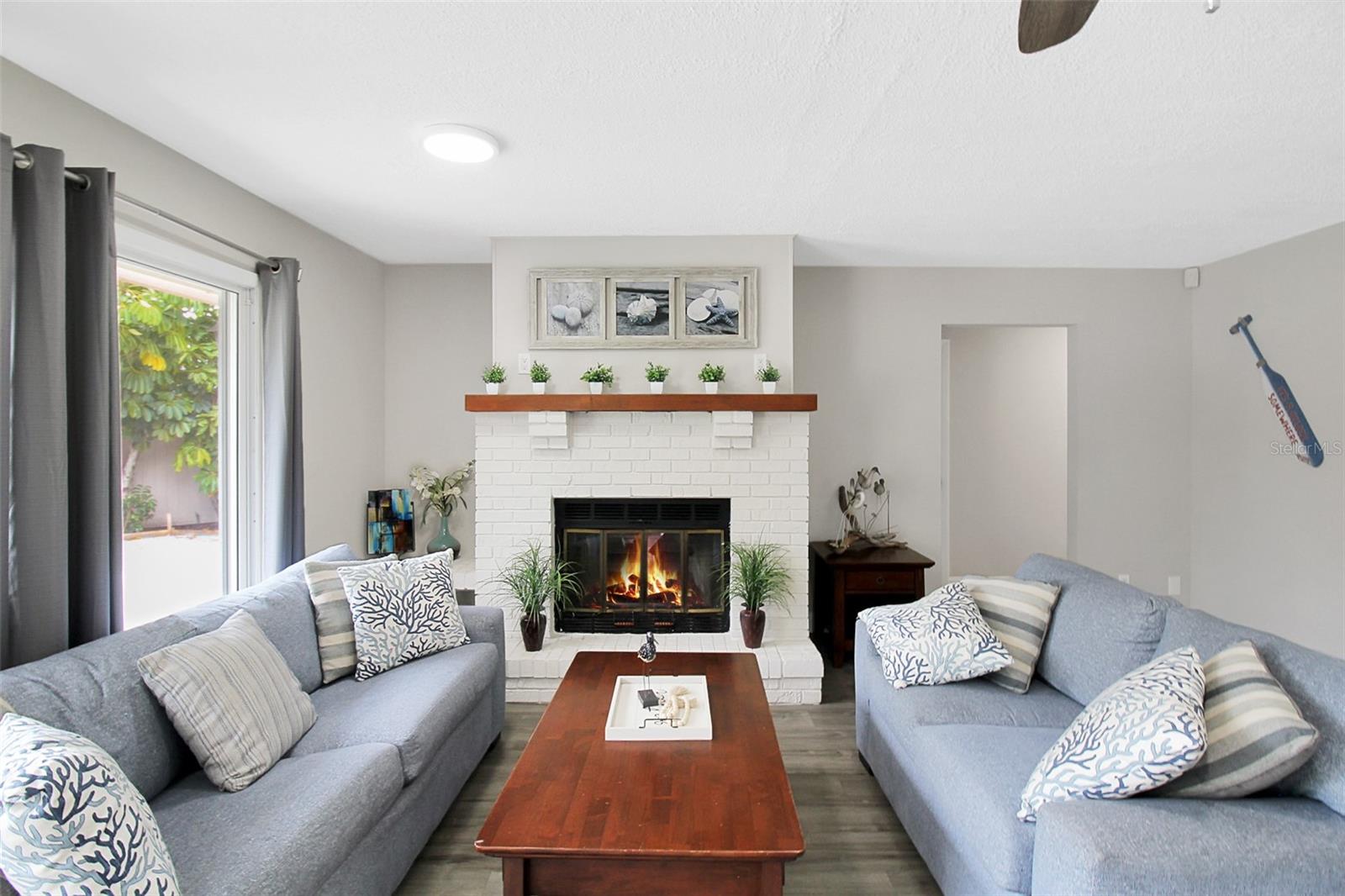 WHITFIELD COUNTRY CLUB HEIGHTS UN 5 - Residential Lease
