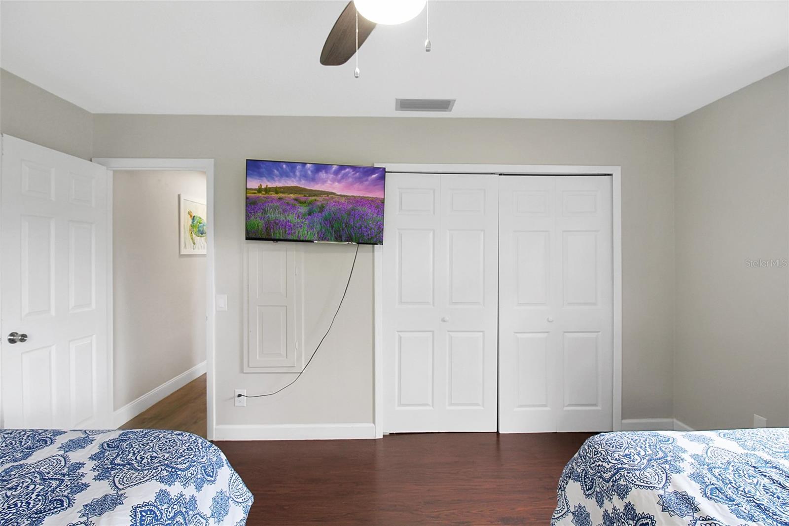 WHITFIELD COUNTRY CLUB HEIGHTS UN 5 - Residential Lease