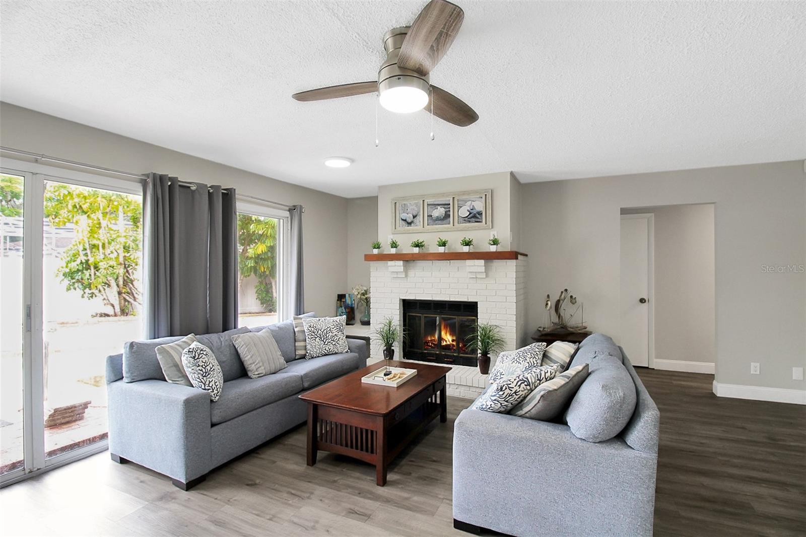 WHITFIELD COUNTRY CLUB HEIGHTS UN 5 - Residential Lease