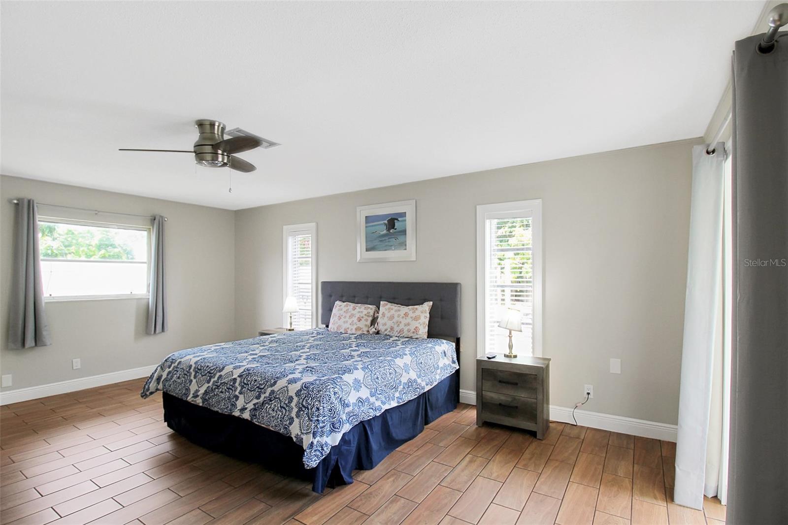 WHITFIELD COUNTRY CLUB HEIGHTS UN 5 - Residential Lease