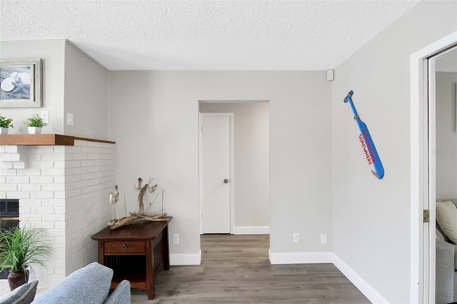 WHITFIELD COUNTRY CLUB HEIGHTS UN 5 - Residential Lease