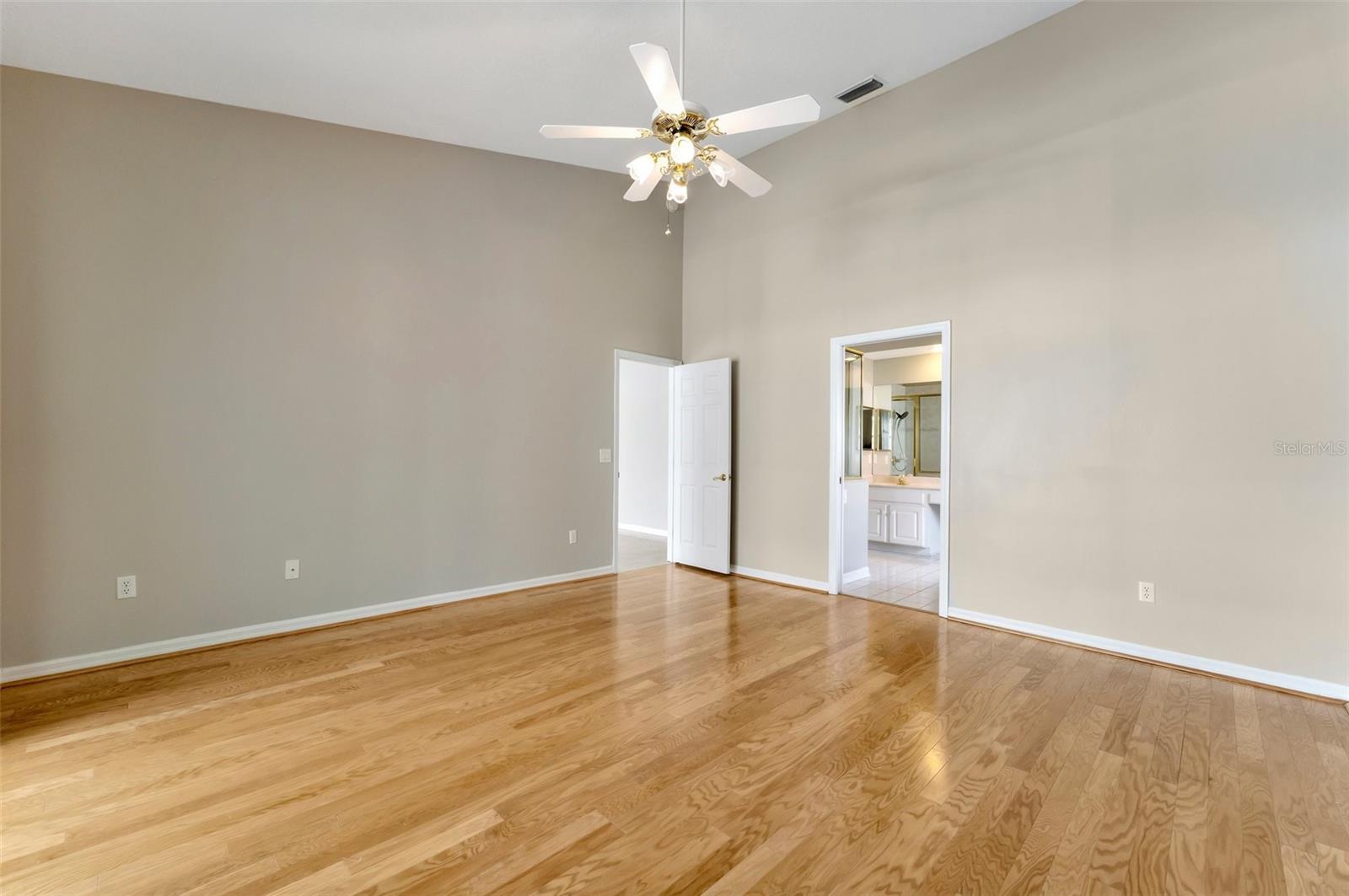 ANDALUCIA SUB - Residential