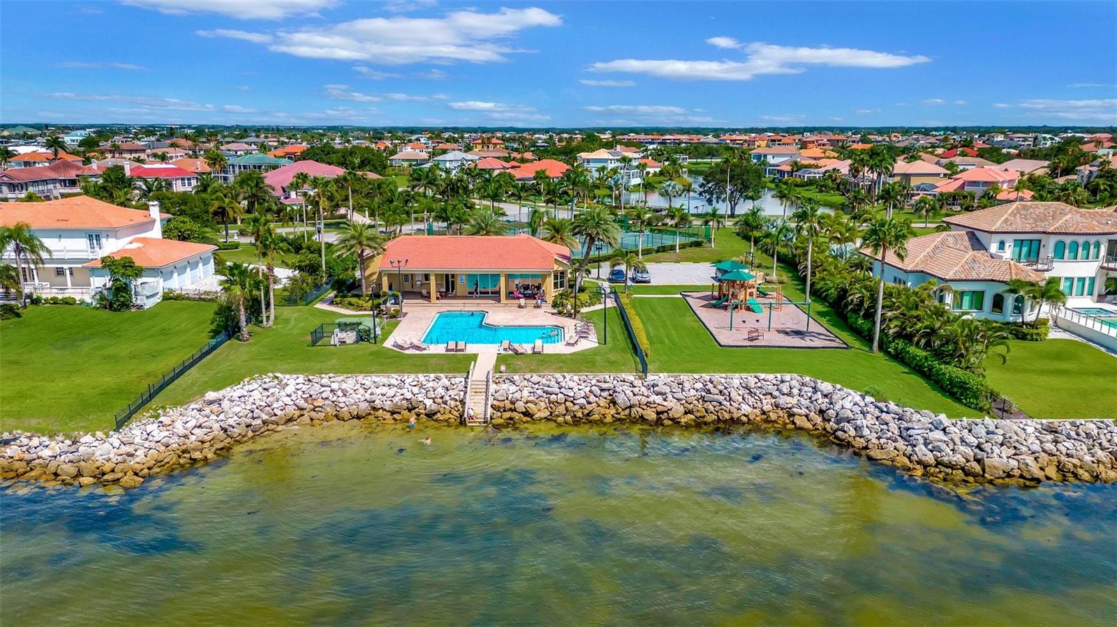 ANDALUCIA SUB - Residential