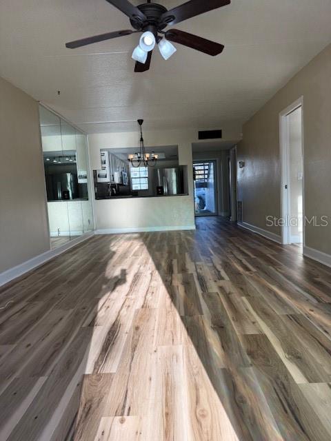3823 N OAK DRIVE K11
