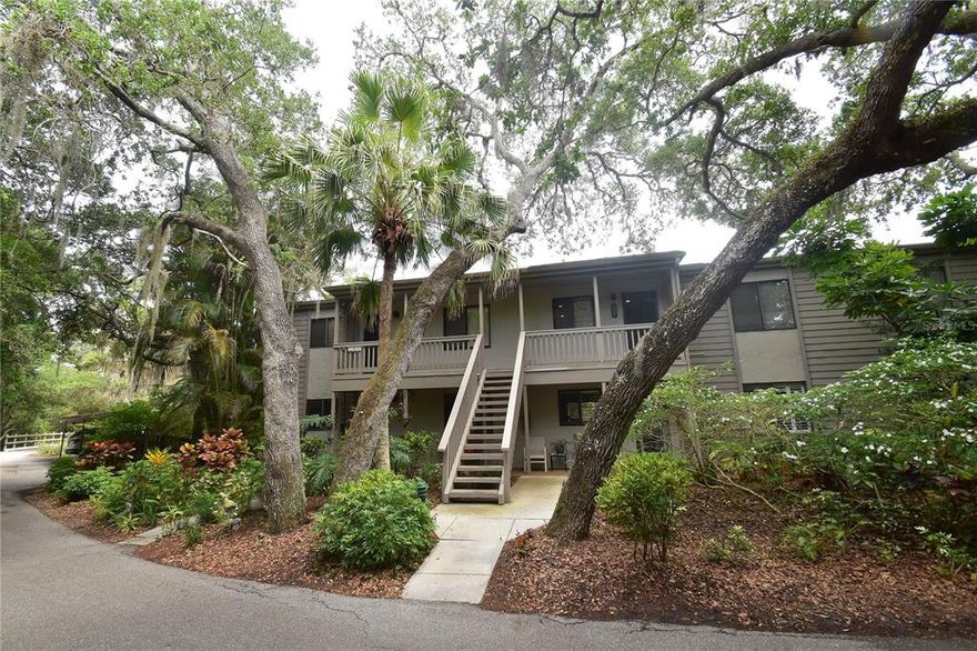 ***AVAILABLE MAY 2025 THRU NOVEMBER 2025*** 2 bed/2 bath, 2nd Floor, Vaulted Ceiling, Amazingly Spacious!   Come live the Florida Lifestyle in your new rental condo in the Pelican Cove tree-canopied community.  Pelican Cove is a 75-acre gated, vibrant, waterfront community nestled among manicured tropical foliage truly offering something for everyone. Abundant amenities include an 86-slip boat harbor with sailboat water, excellent rates, and a launch dock for kayaks and canoes, 6 heated swimming pools, hot tub, 3 clubhouses, 4 lighted tennis courts, shuffleboard, basketball, dog walk area, 5.5 miles of walking trails and boardwalks as well as fishing gazebos, water exercise classes, exercise facilities, 2 art studios and a pottery classroom. Take classes at Pelican Cove University or join one of the more than 37 clubs for photography, fiber art, bike riding, yoga, Tai Chi, culinary arts, and card clubs. Woodworking, sculpting and evening jazz & classical music concerts round out the active lifestyle. Pelican Cove, the ultimate adult sanctuary, continues to be recognized and win awards for its landscaping and its superior management. Minutes from SIESTA KEY BEACH, restaurants, shopping, movie theaters and culturally rich downtown Sarasota. No Smoking, No Pets, No Motorcycles and No Recreational Vehicles/Pick Up Trucks