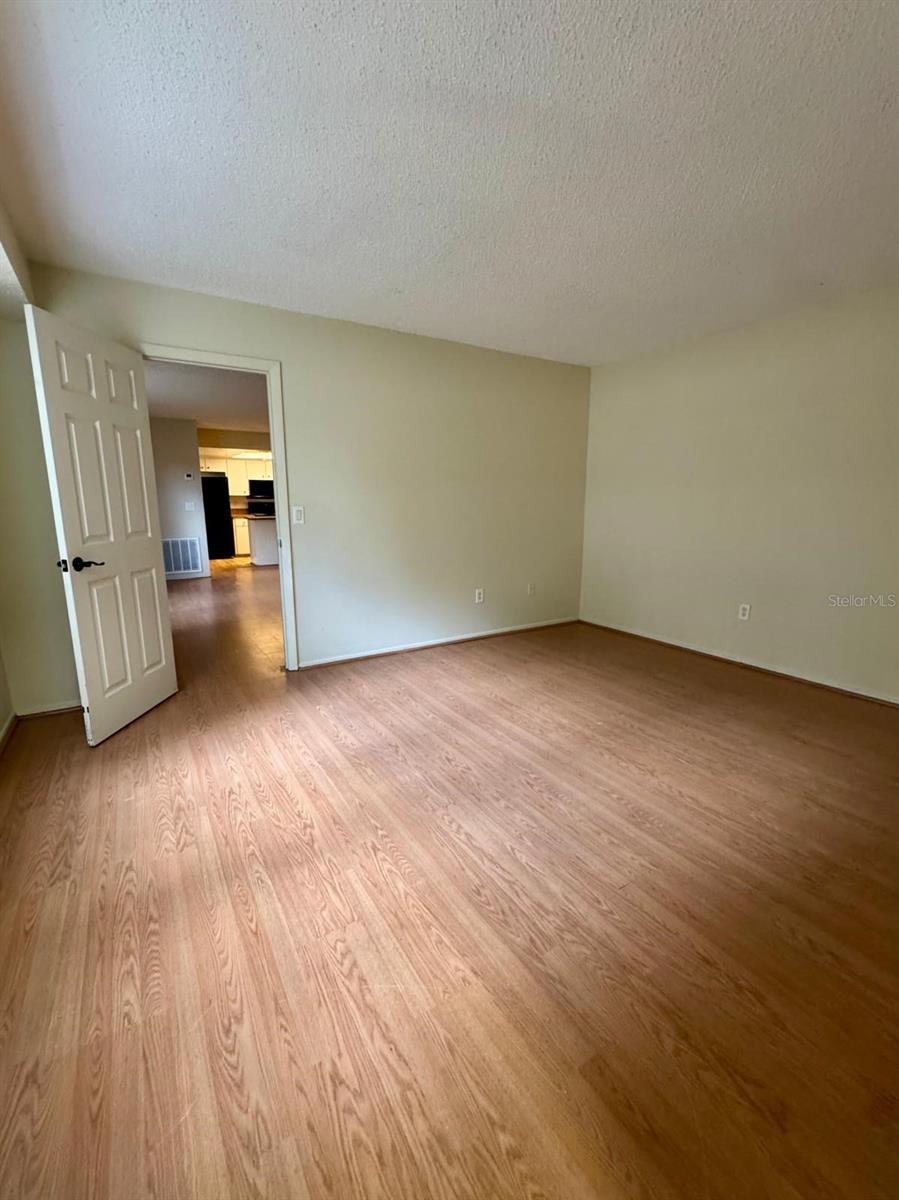 WINDTREE GARDENS CONDO PH 05 - Residential