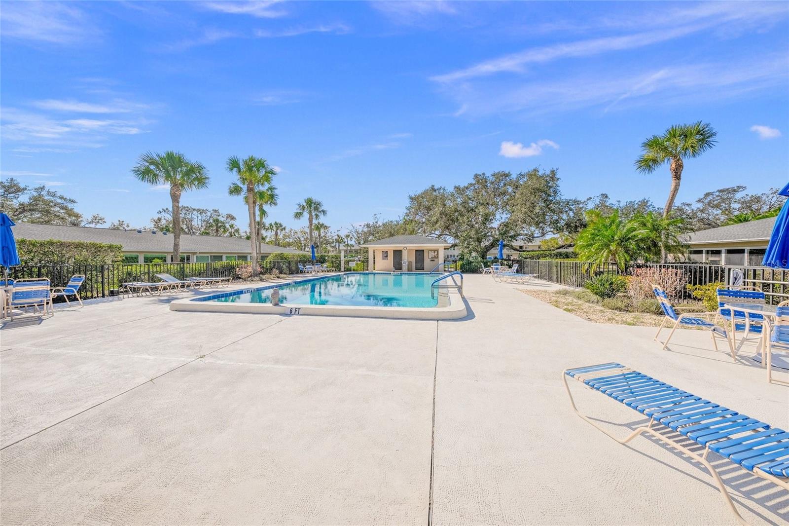 PALM-AIRE DESOTO LAKES COUNTRY CLUB - Residential