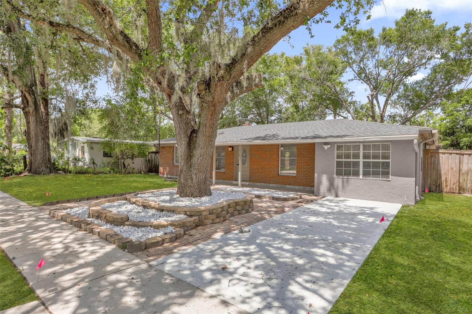 518 LAVON DRIVE