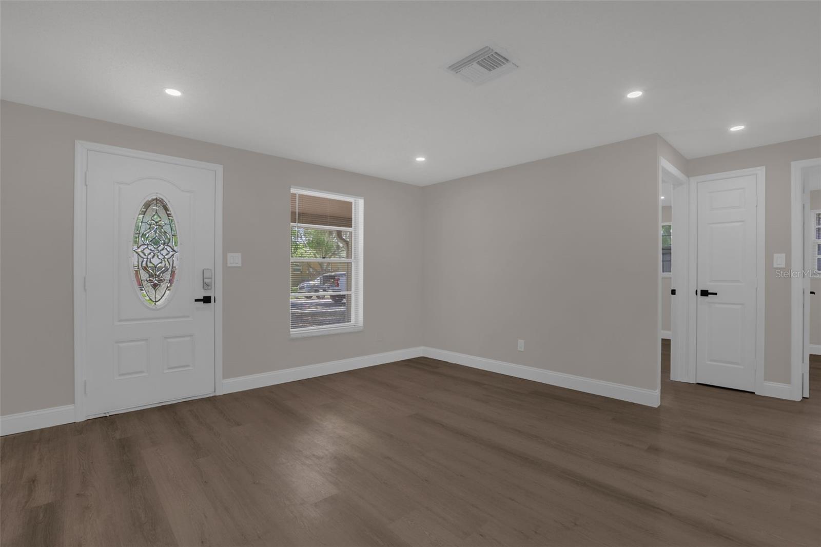 518 LAVON DRIVE