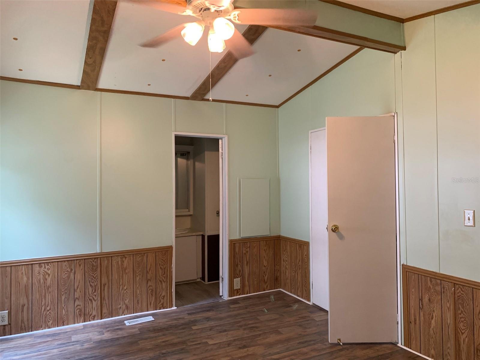 HICKORY HILL - Residential