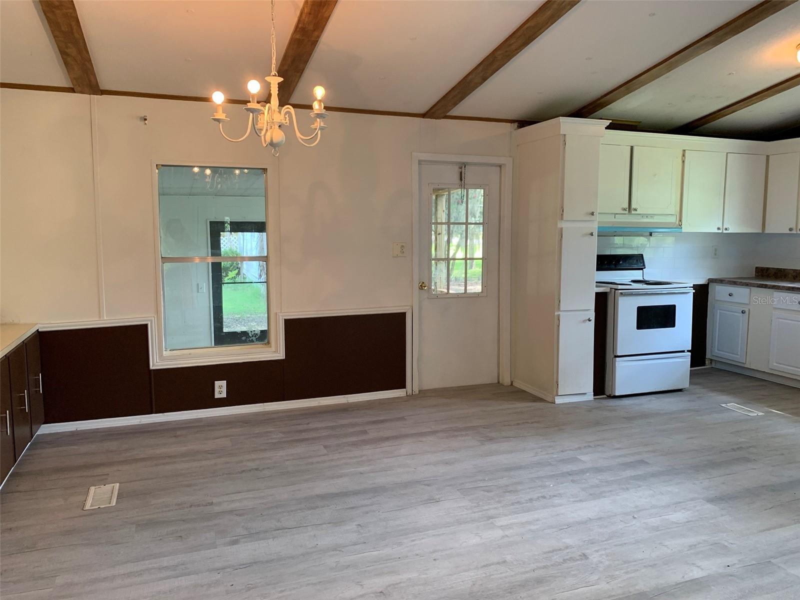 HICKORY HILL - Residential