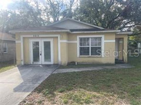 2615 E CURTIS STREET TAMPA FL 33610