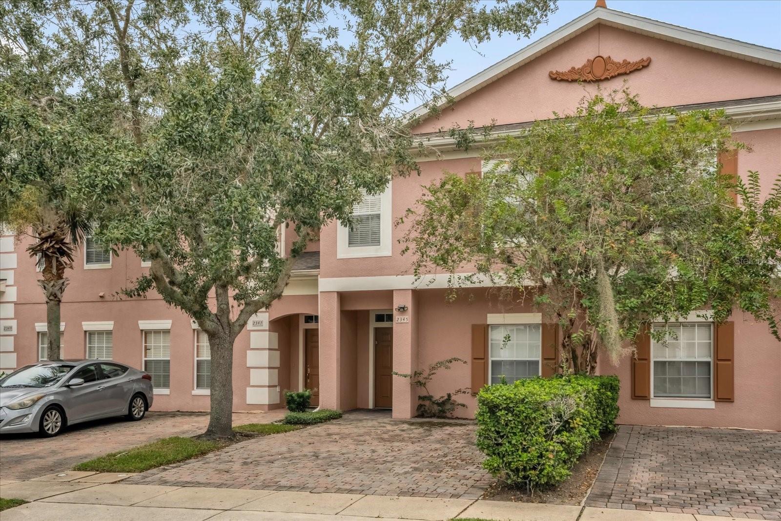 2345 CARAVELLE CIRCLE