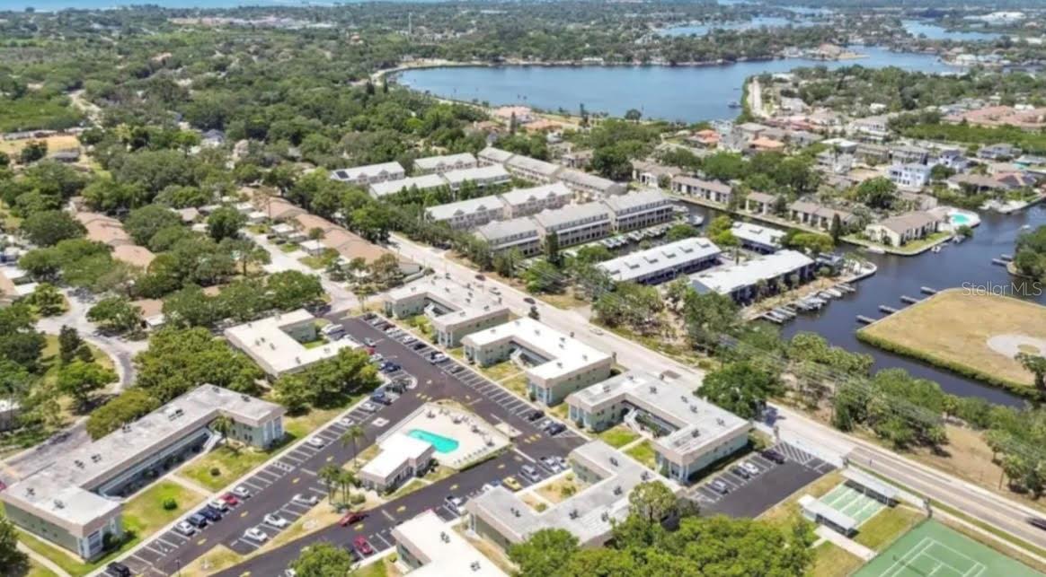 GREEN DOLPHIN PARK CONDO - Residential Lease