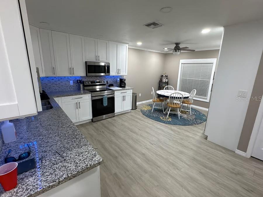 GREEN DOLPHIN PARK CONDO - Residential Lease