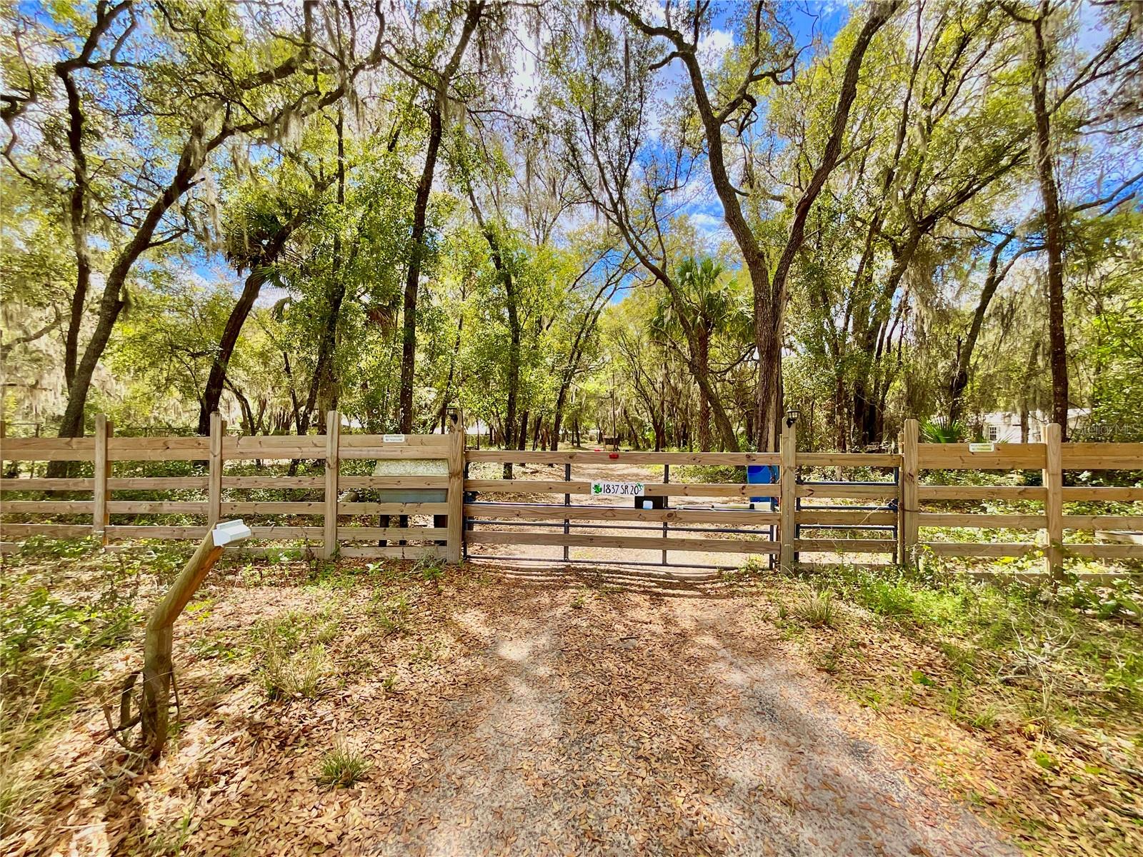 COWPEN LAKE - Residential