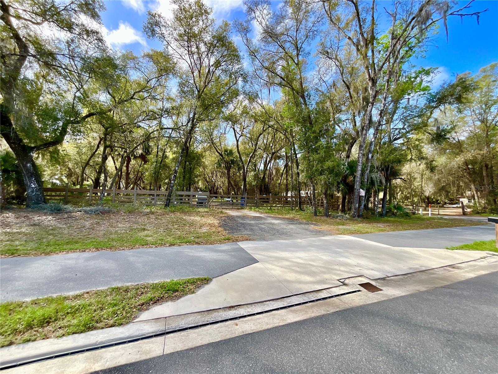 COWPEN LAKE - Residential