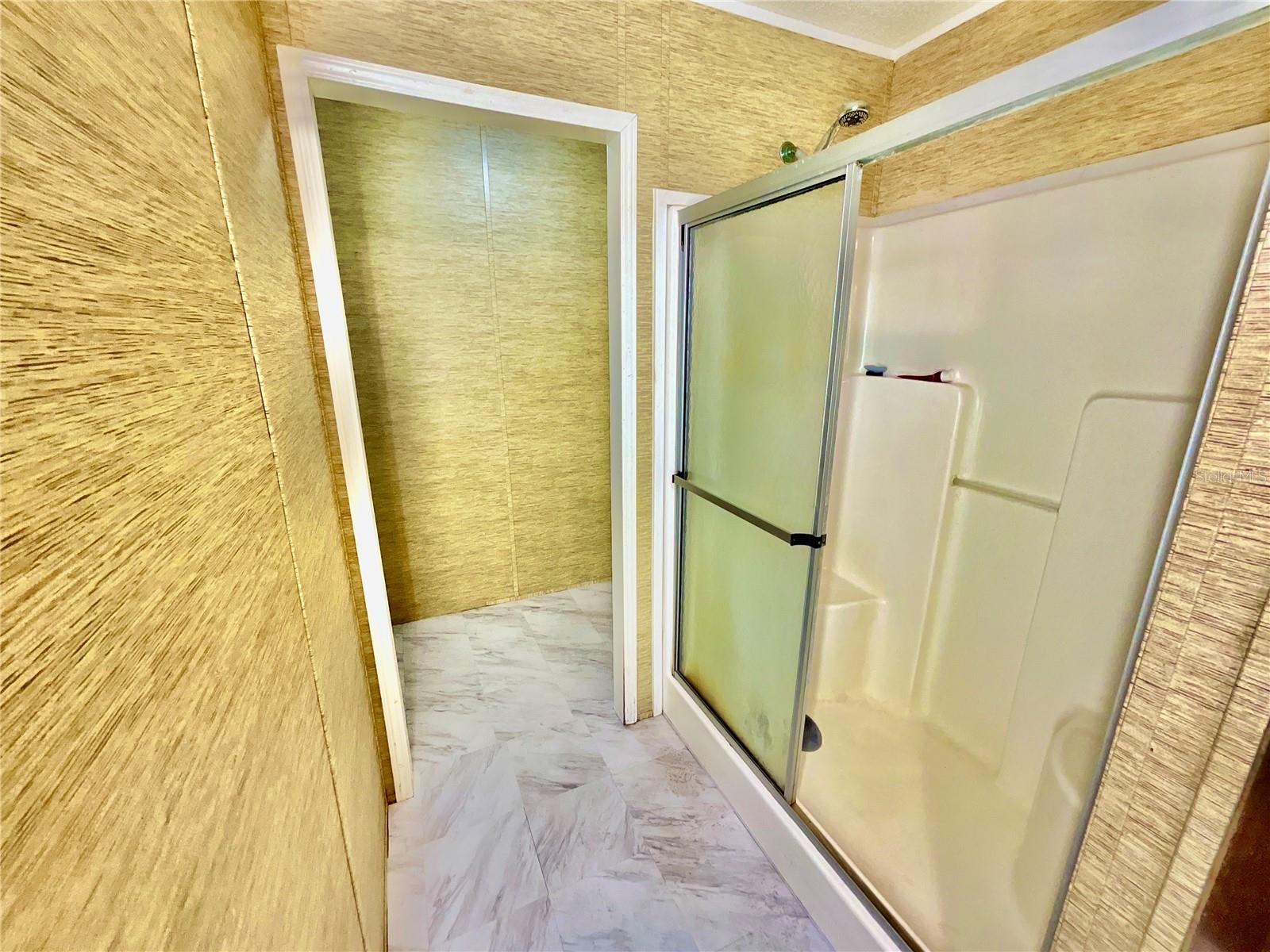 COWPEN LAKE - Residential