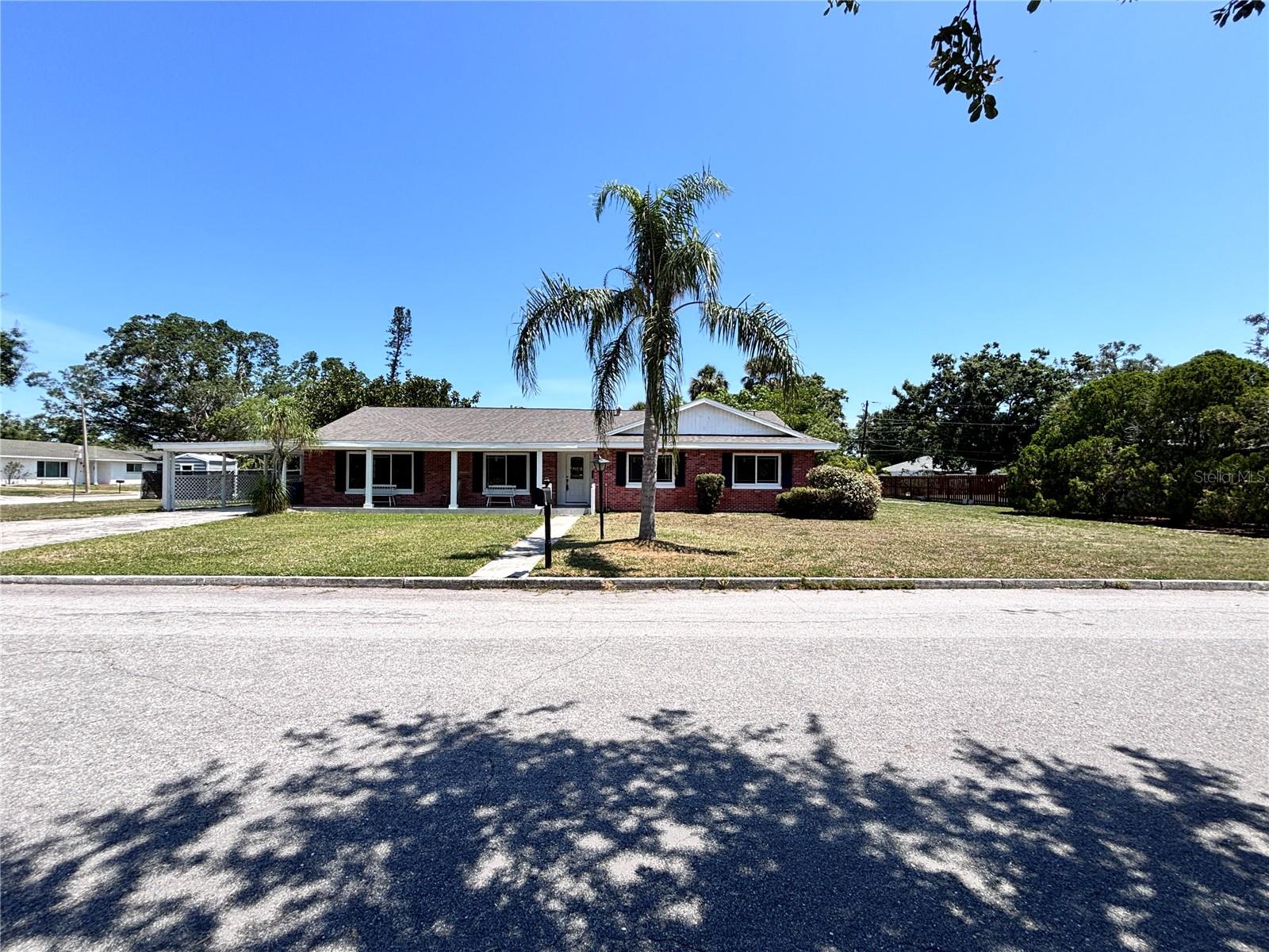 2720 12TH AVE W
