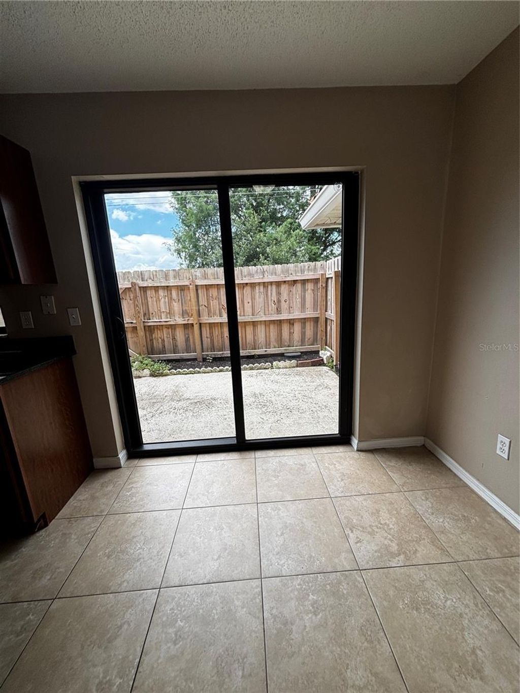 Photo of 1627 Long Ridge Court #270, Orlando, FL 32807 (MLS # O6423399)