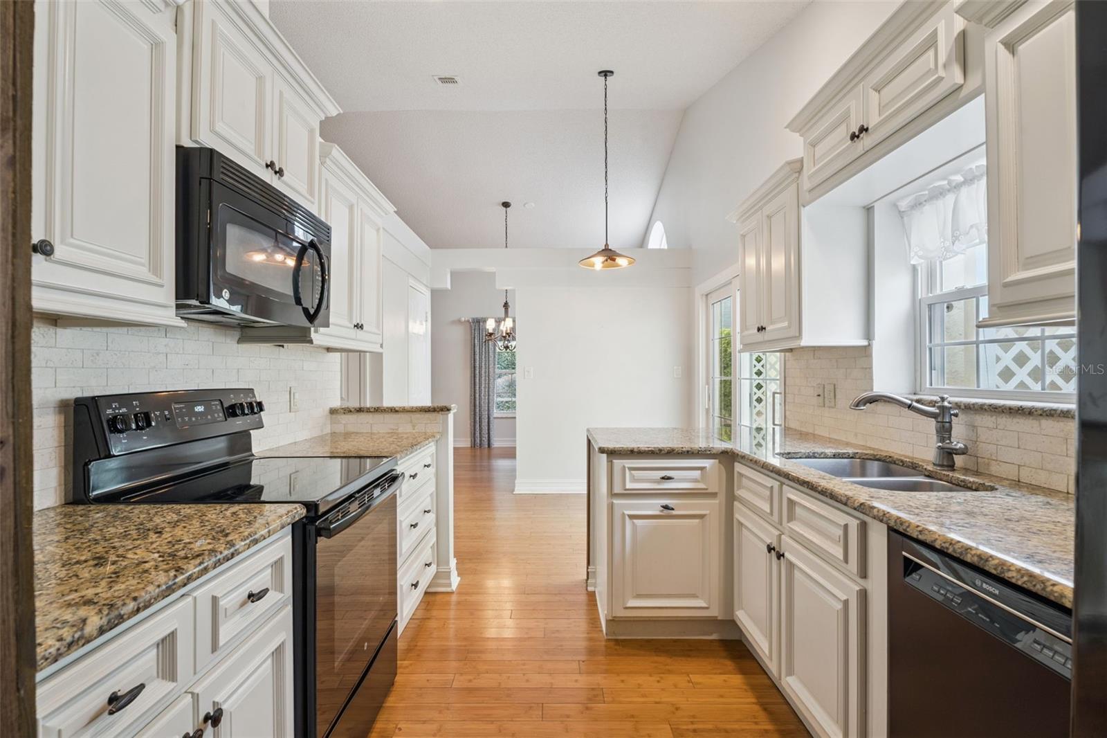 GEORGETOWNE UNIT 1 - Residential