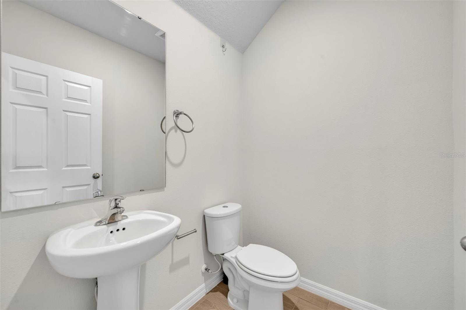 GREENS/FRST LAKE PH 2 - Residential