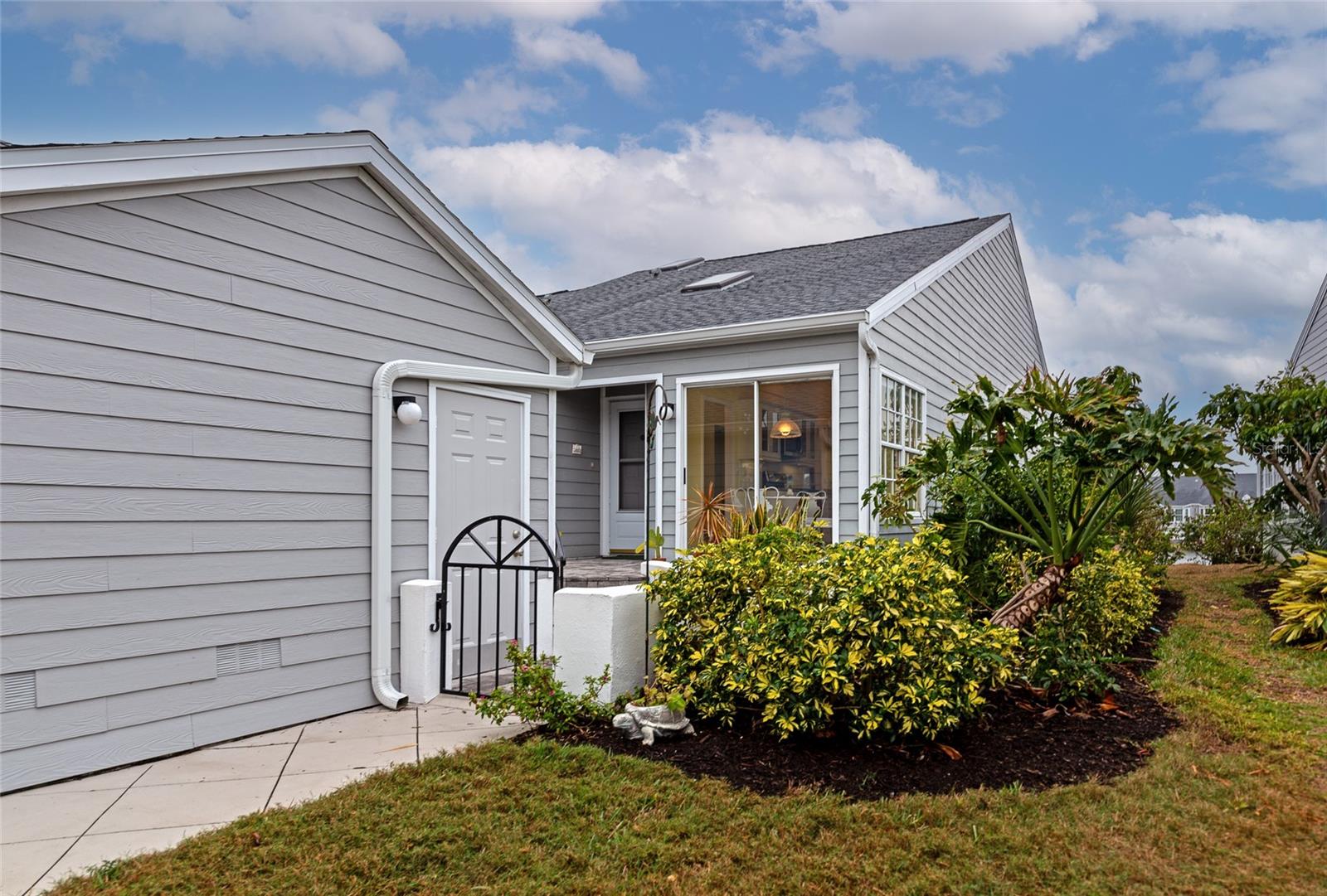 1229 SPOONBILL LANDINGS CIRCLE
