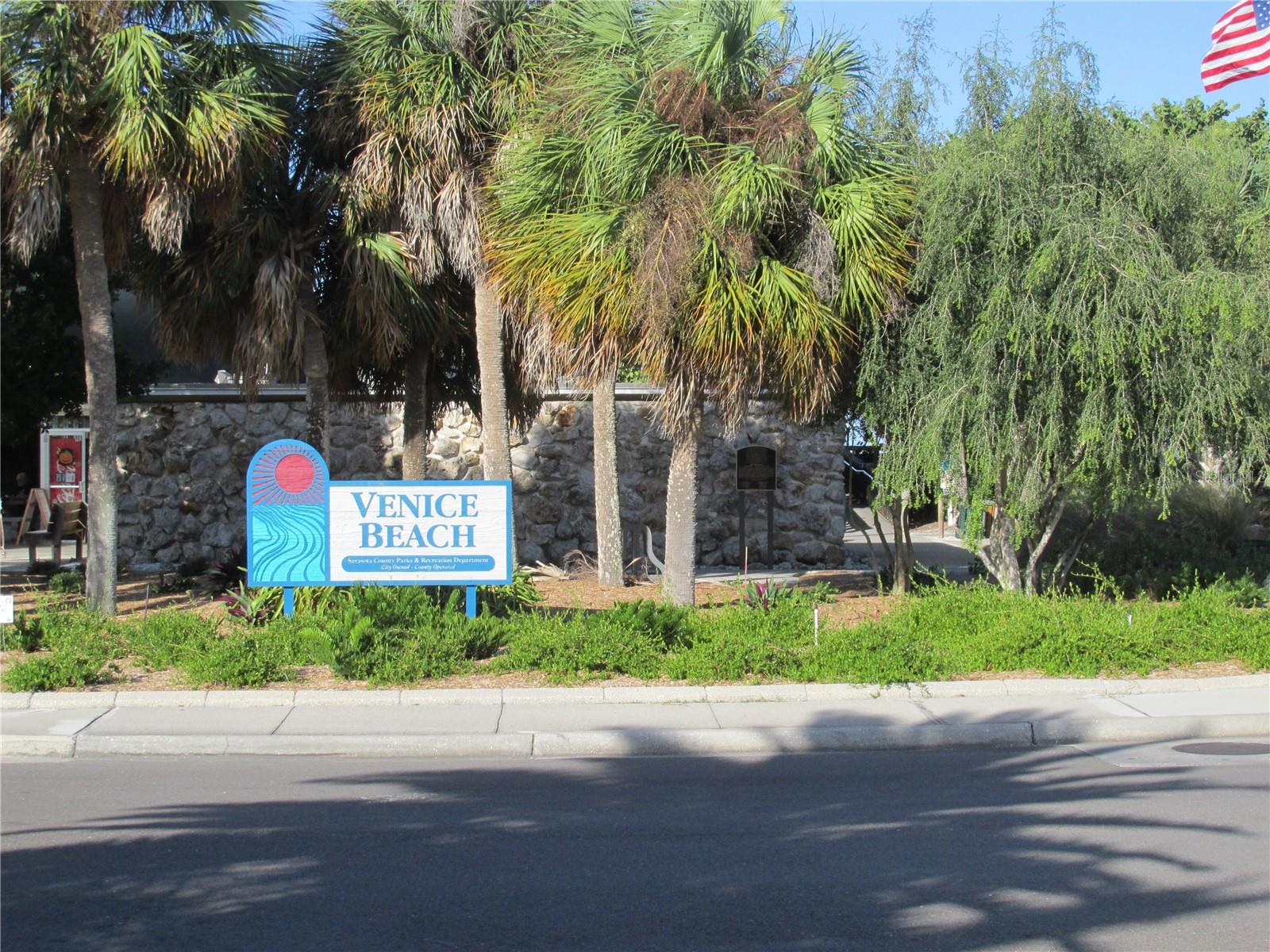 VENICE BY-WAY - Residential