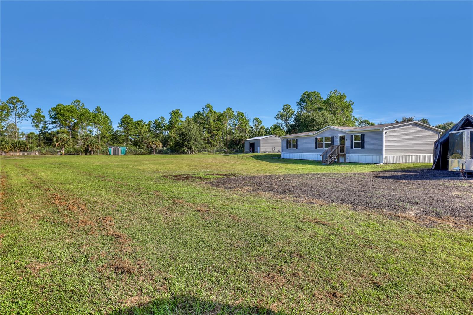 4123 HIDDEN LAKES DRIVE