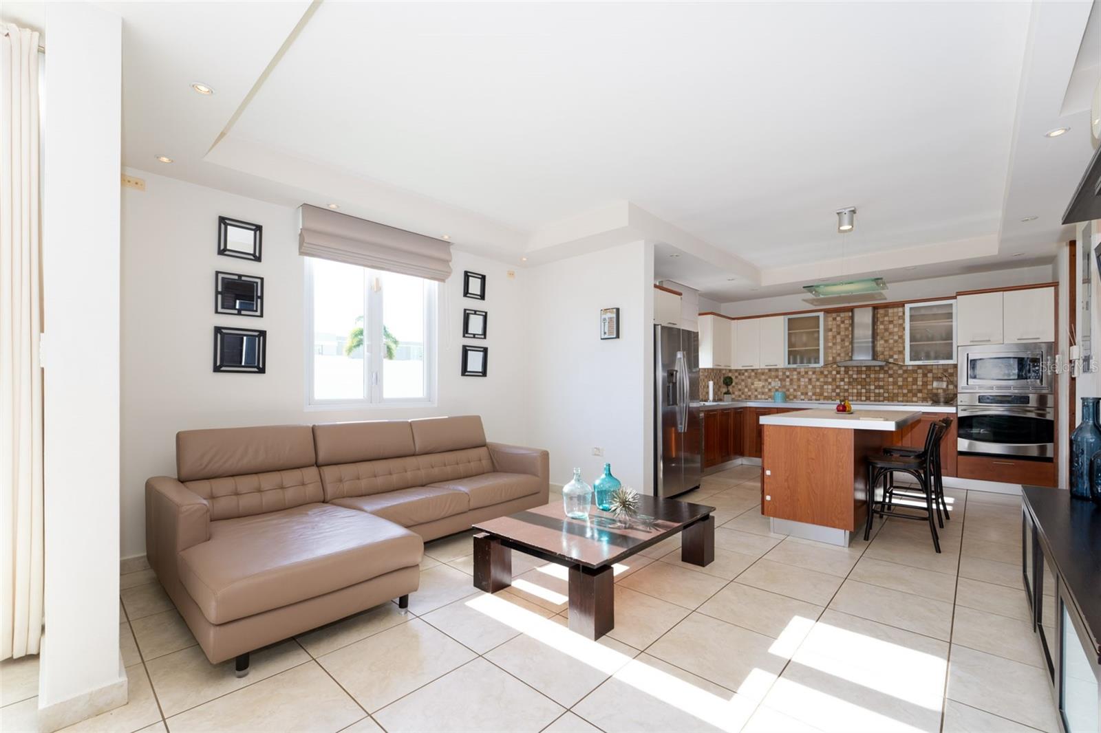 PASEO LOS CORALES II - Residential