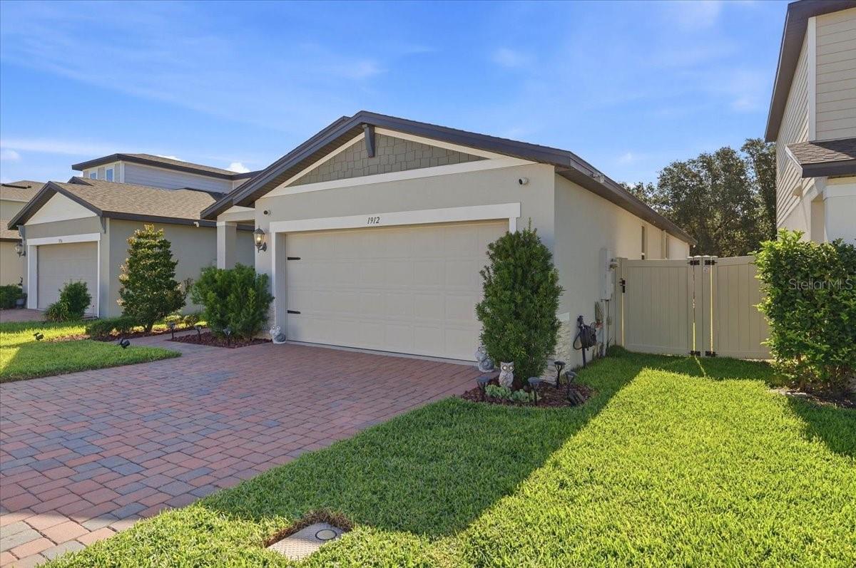 1912 CARNOSTIE ROAD