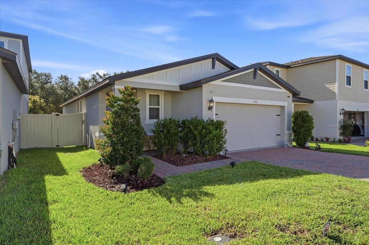 1912 CARNOSTIE ROAD