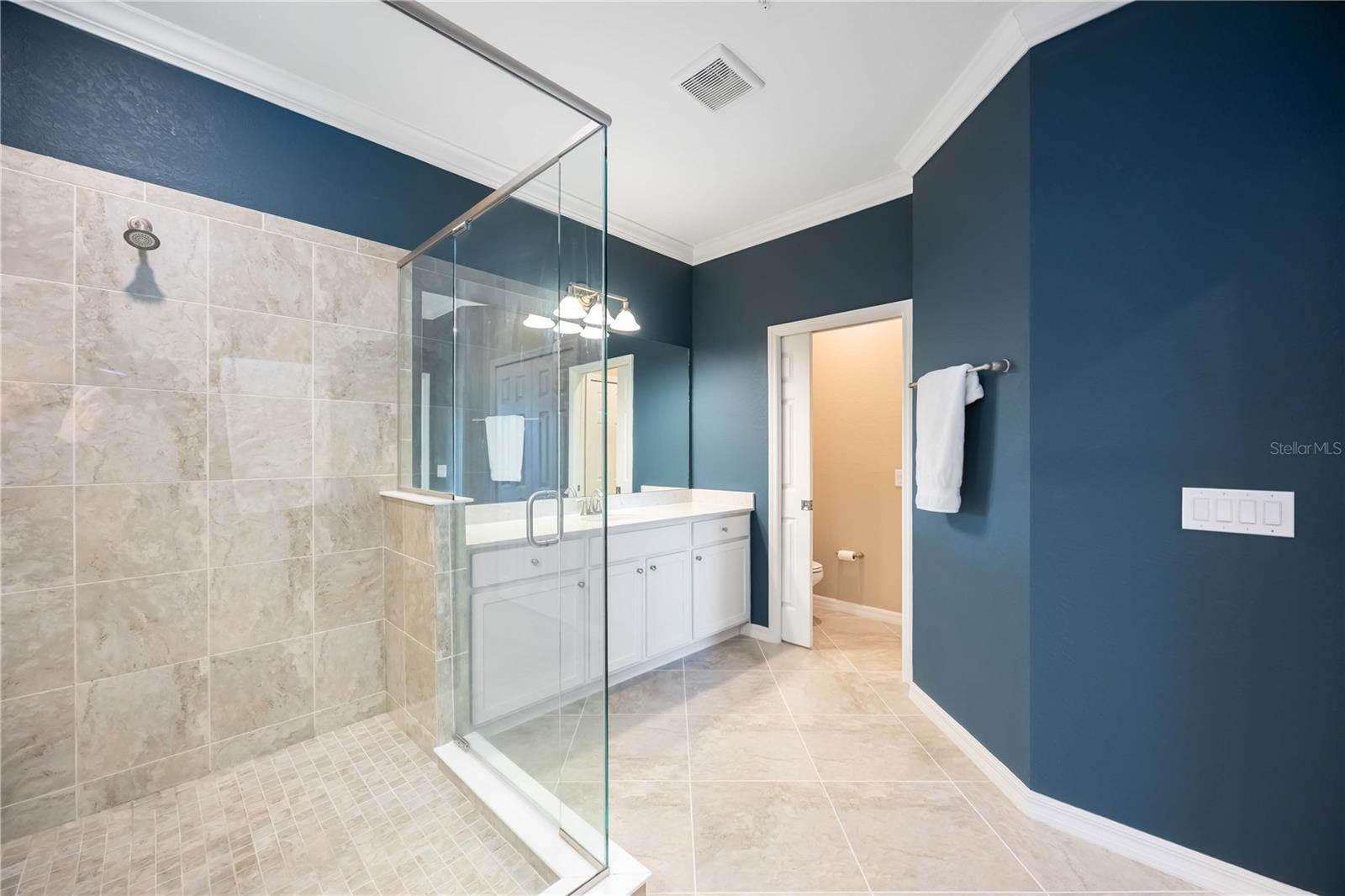 SARASOTA NATIONAL - Residential