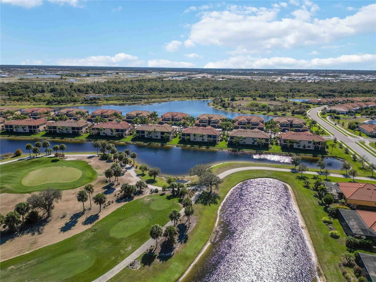 SARASOTA NATIONAL - Residential