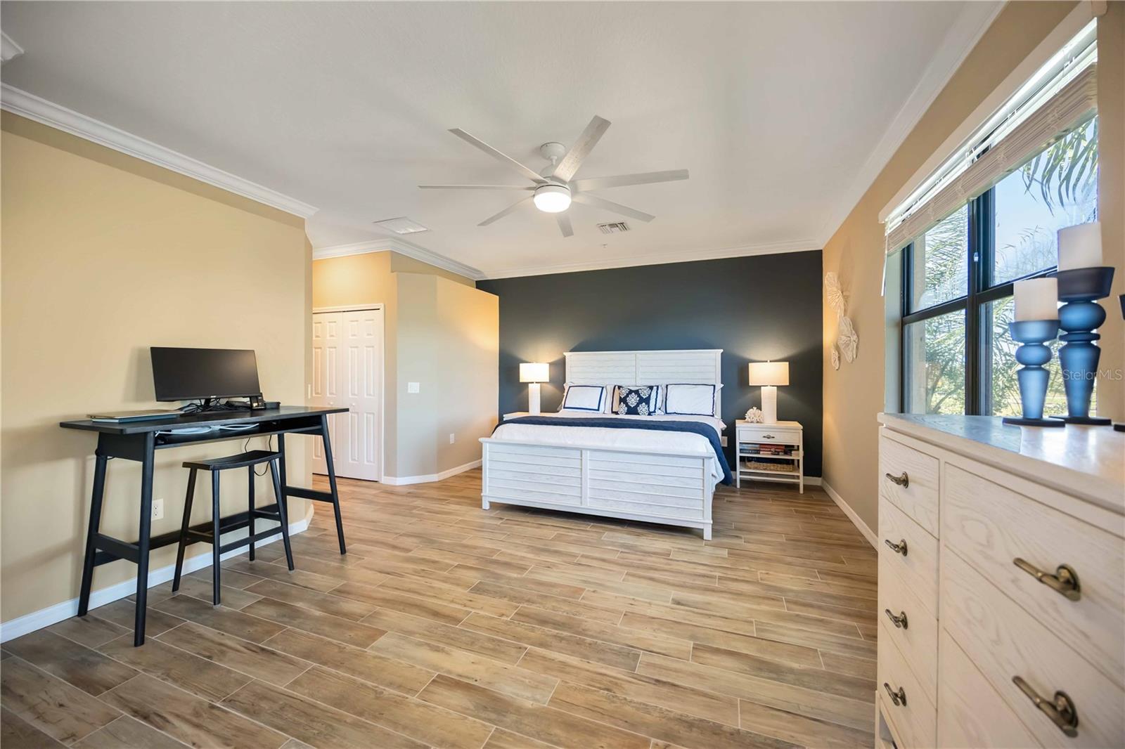 SARASOTA NATIONAL - Residential