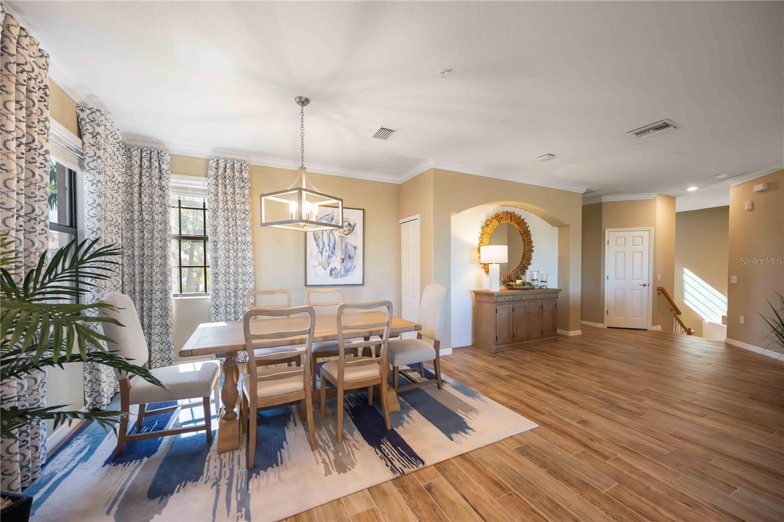 SARASOTA NATIONAL - Residential