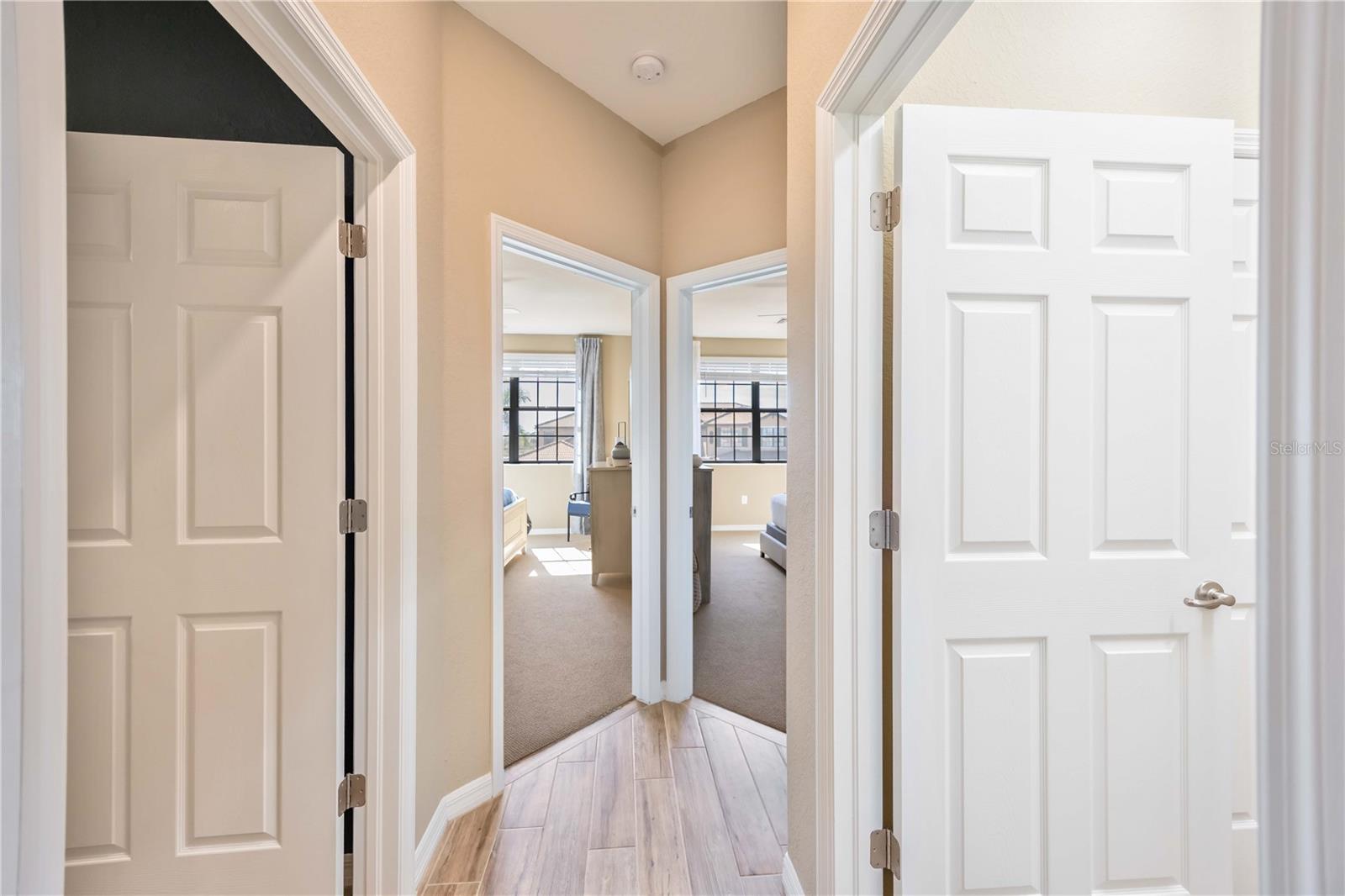 SARASOTA NATIONAL - Residential