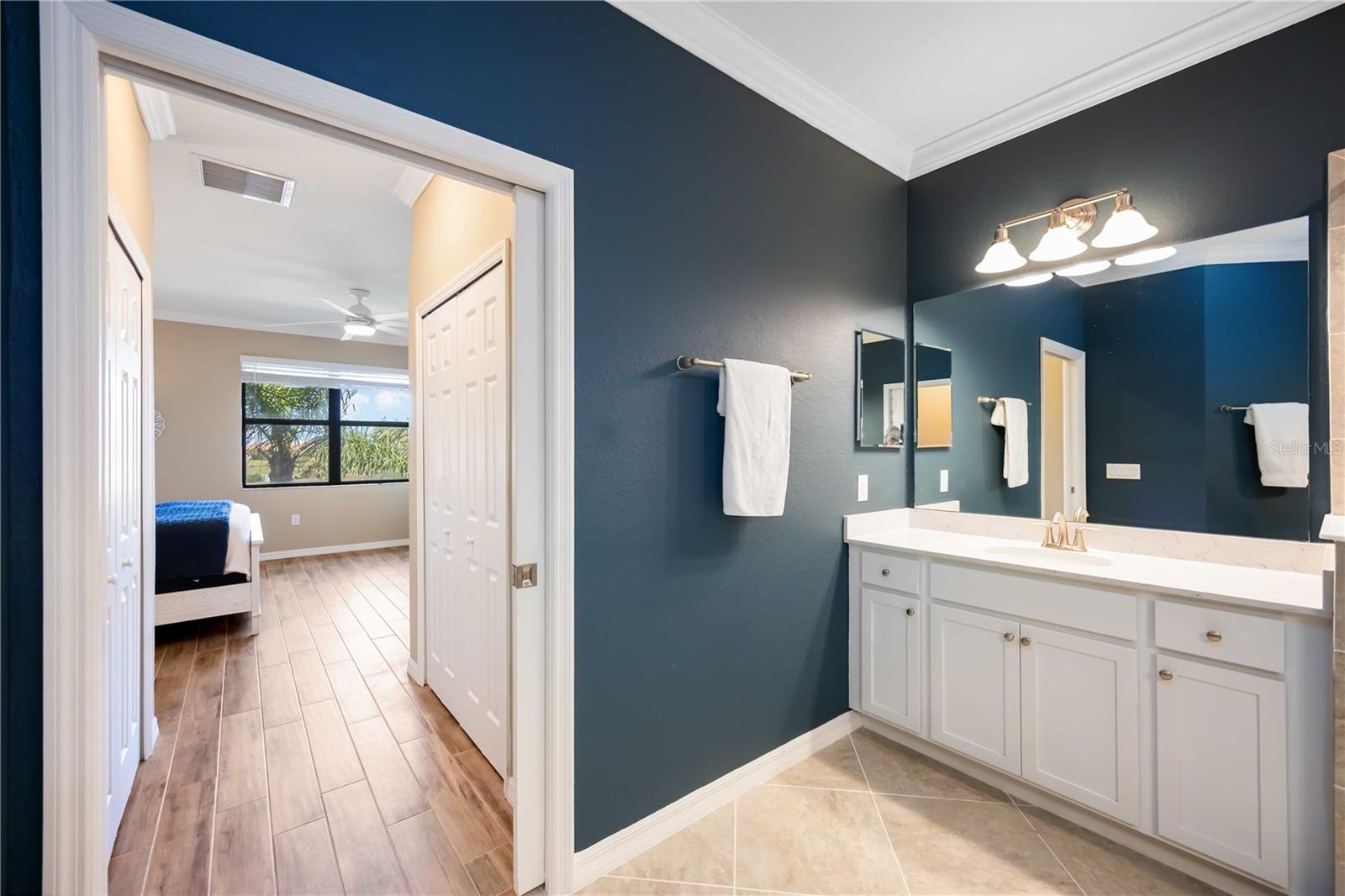 SARASOTA NATIONAL - Residential