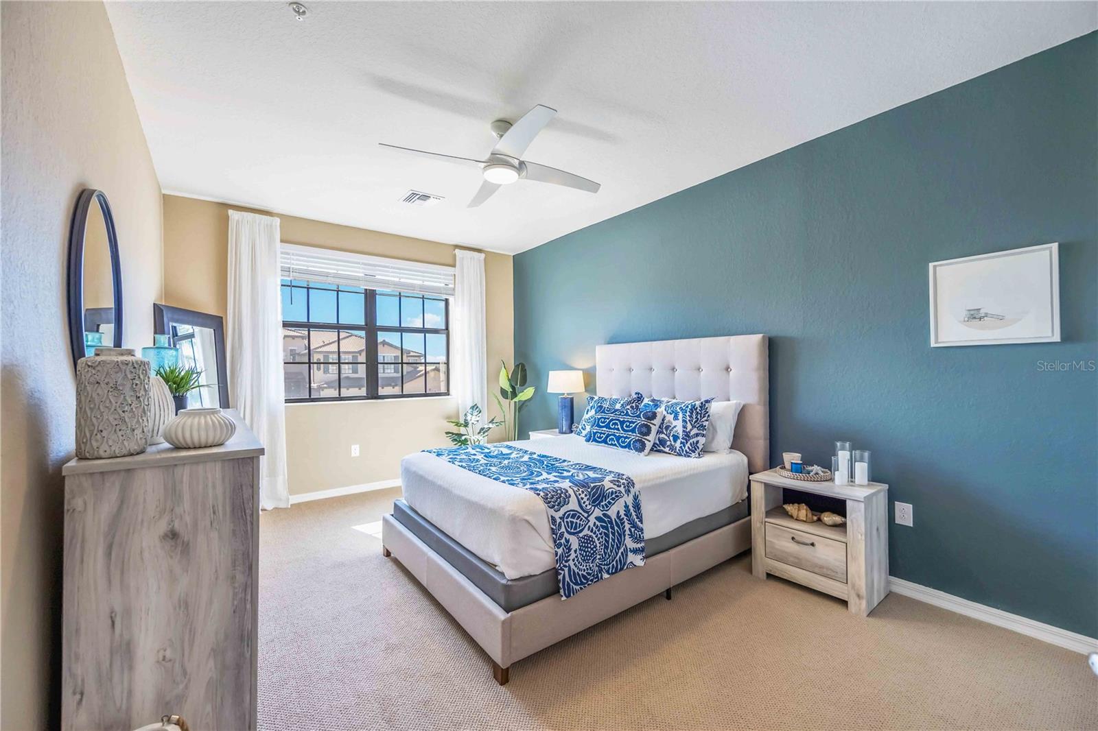 SARASOTA NATIONAL - Residential