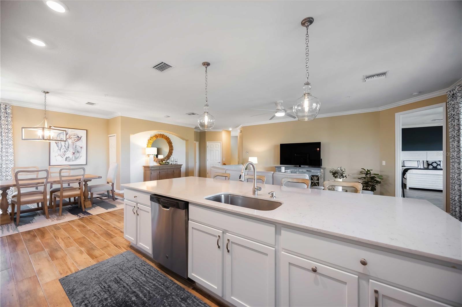 SARASOTA NATIONAL - Residential