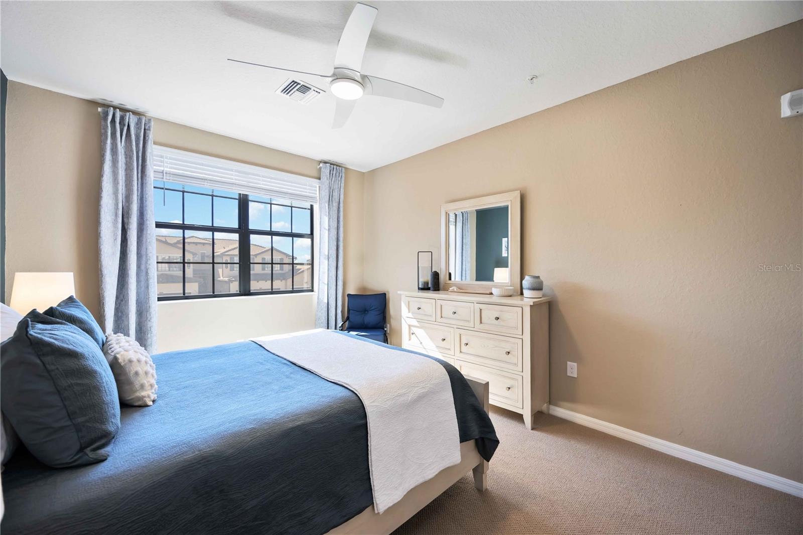 SARASOTA NATIONAL - Residential