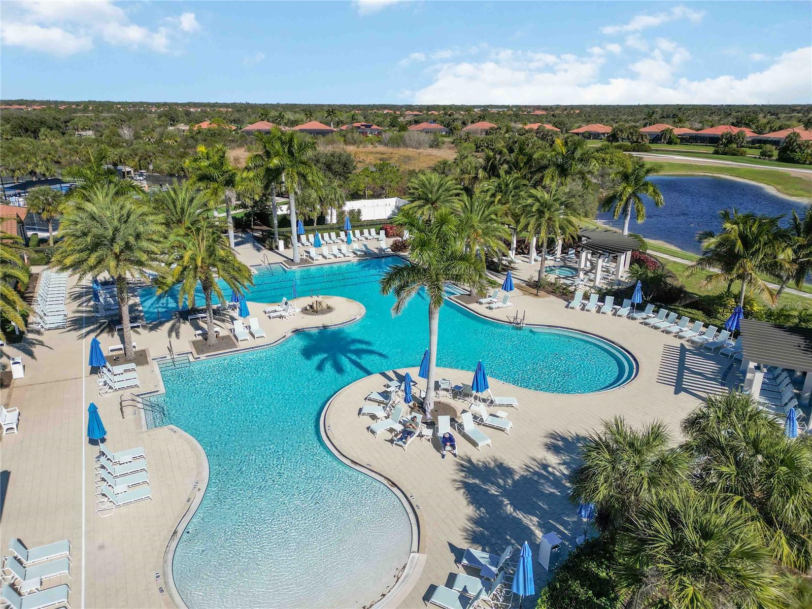 SARASOTA NATIONAL - Residential