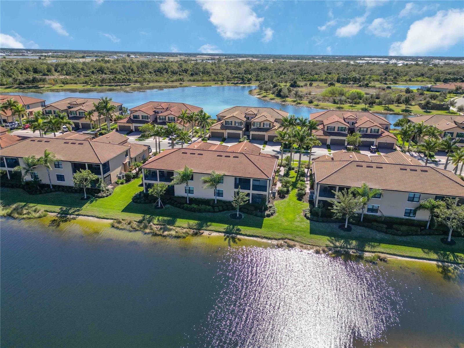 SARASOTA NATIONAL - Residential