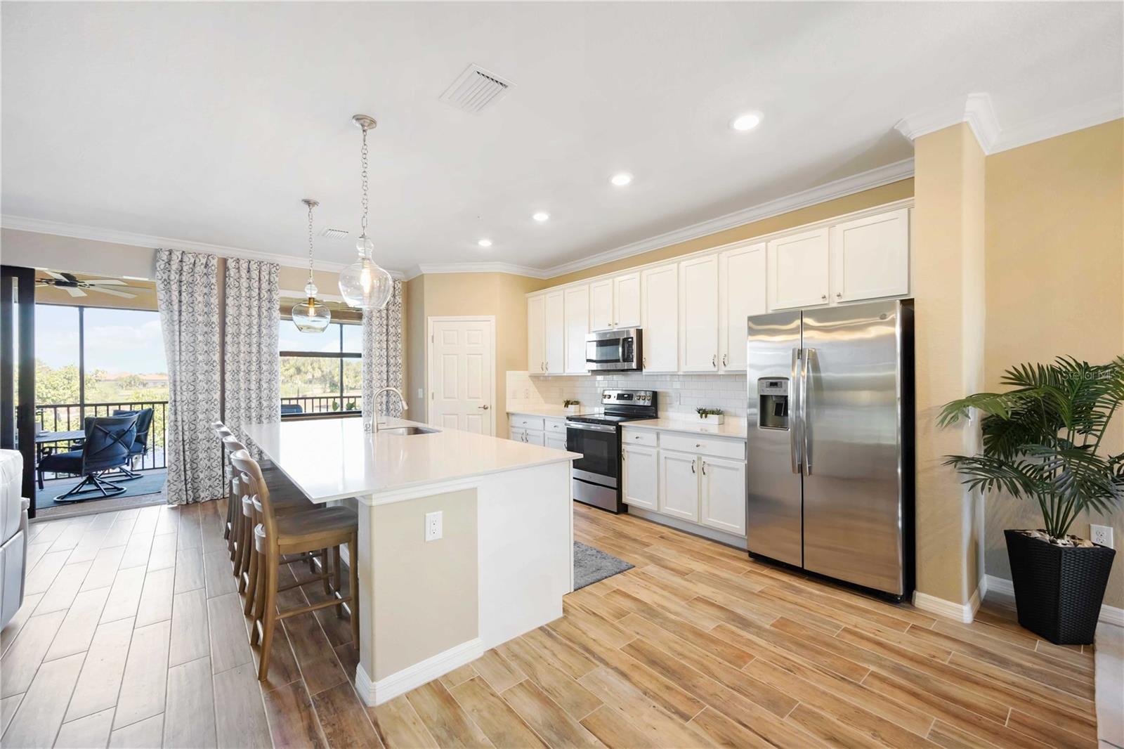 SARASOTA NATIONAL - Residential