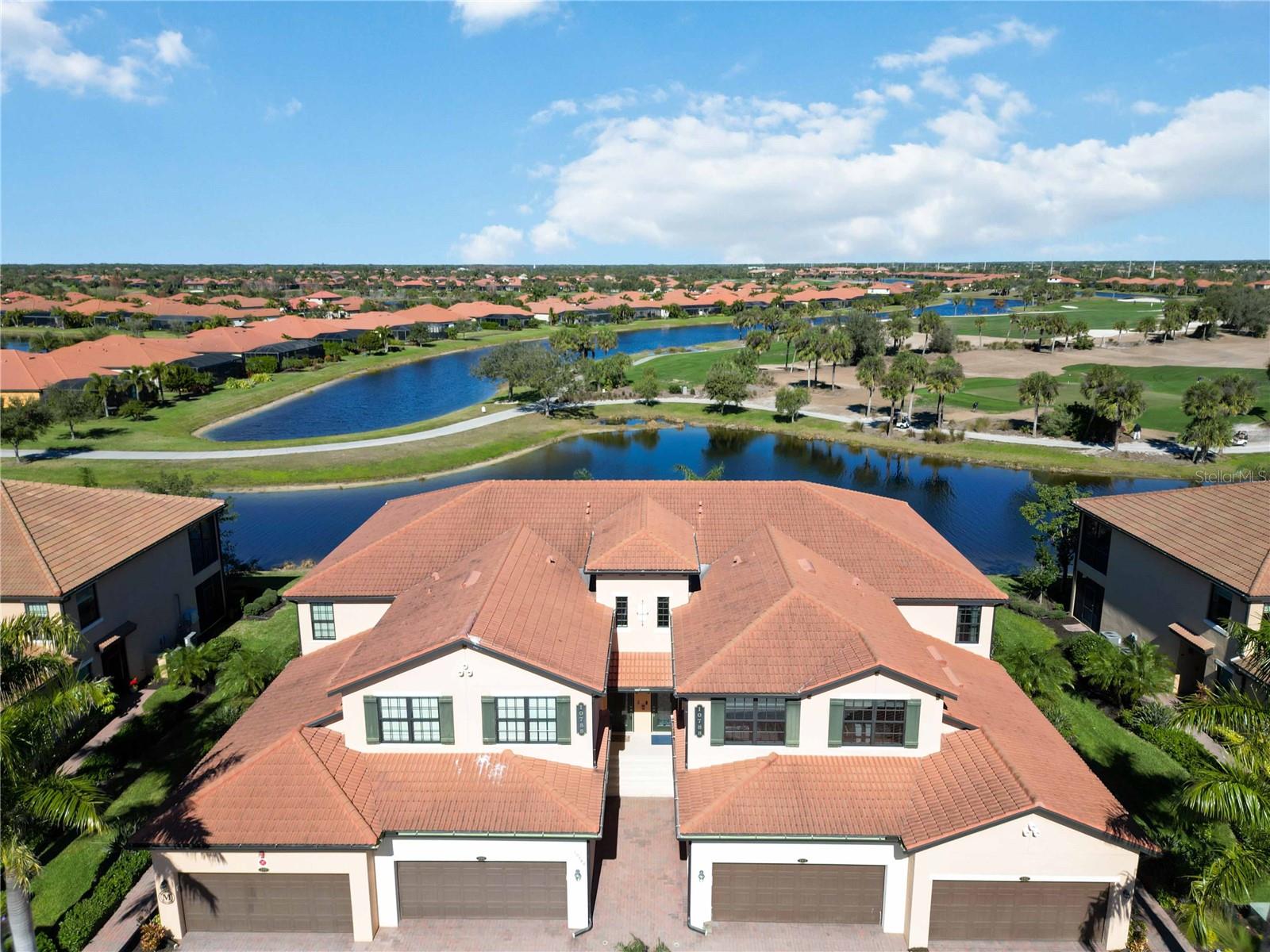 SARASOTA NATIONAL - Residential