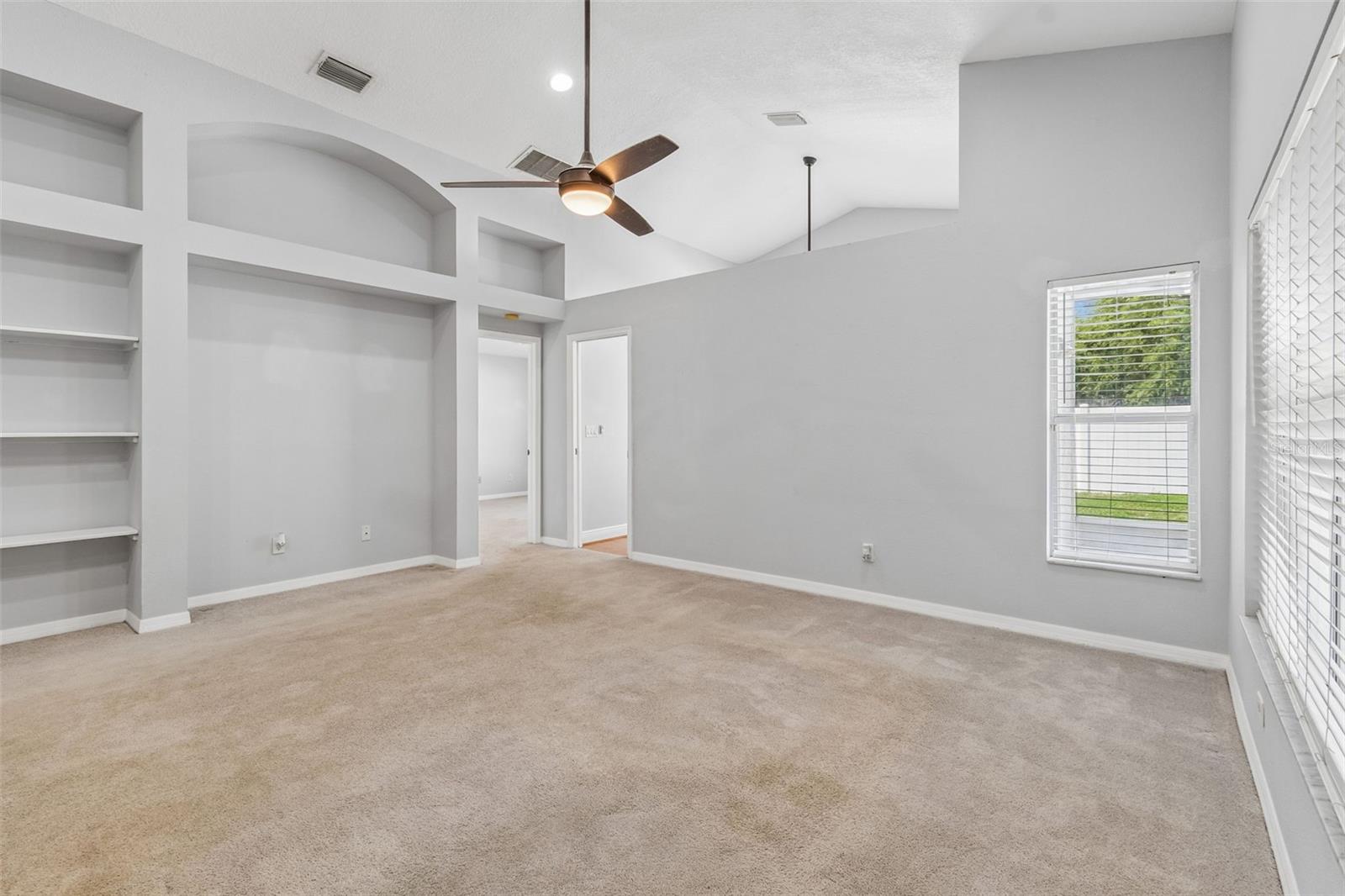 VALENCIA GARDENS PHASE ONE - Residential